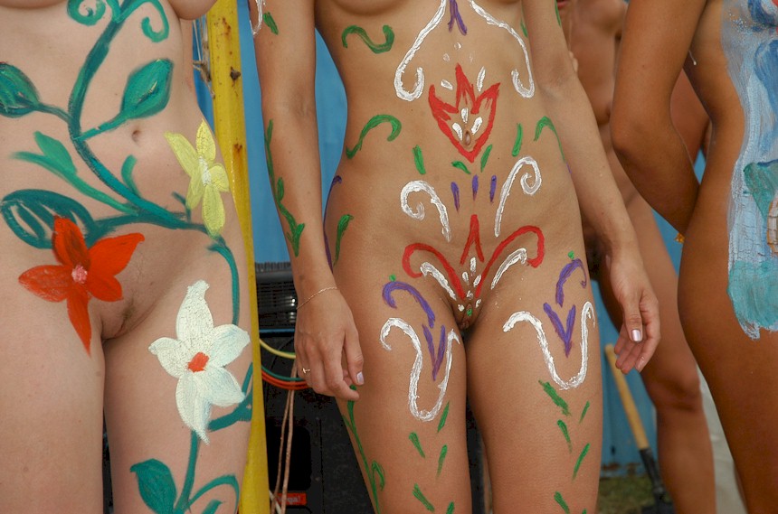 Nude Body Paint Orgy - PureNudism.net - Nudist Camp Body Painting - Picture